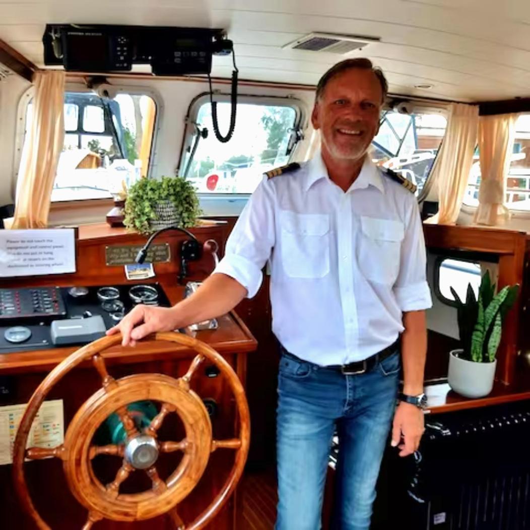 Hotel Motor Yacht Amazone Ámsterdam Exterior foto